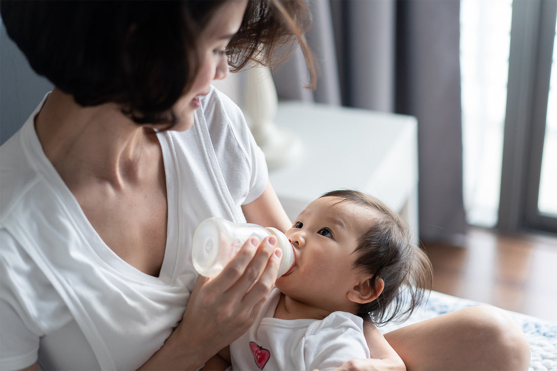 11 Signs Breast Milk Is Upsetting Your Baby’s Tummy